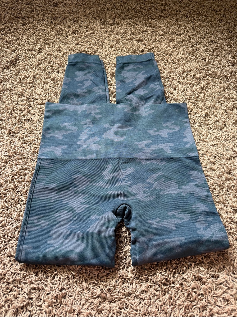 SPANX High-Rise Camo Leggings - Green & Gray